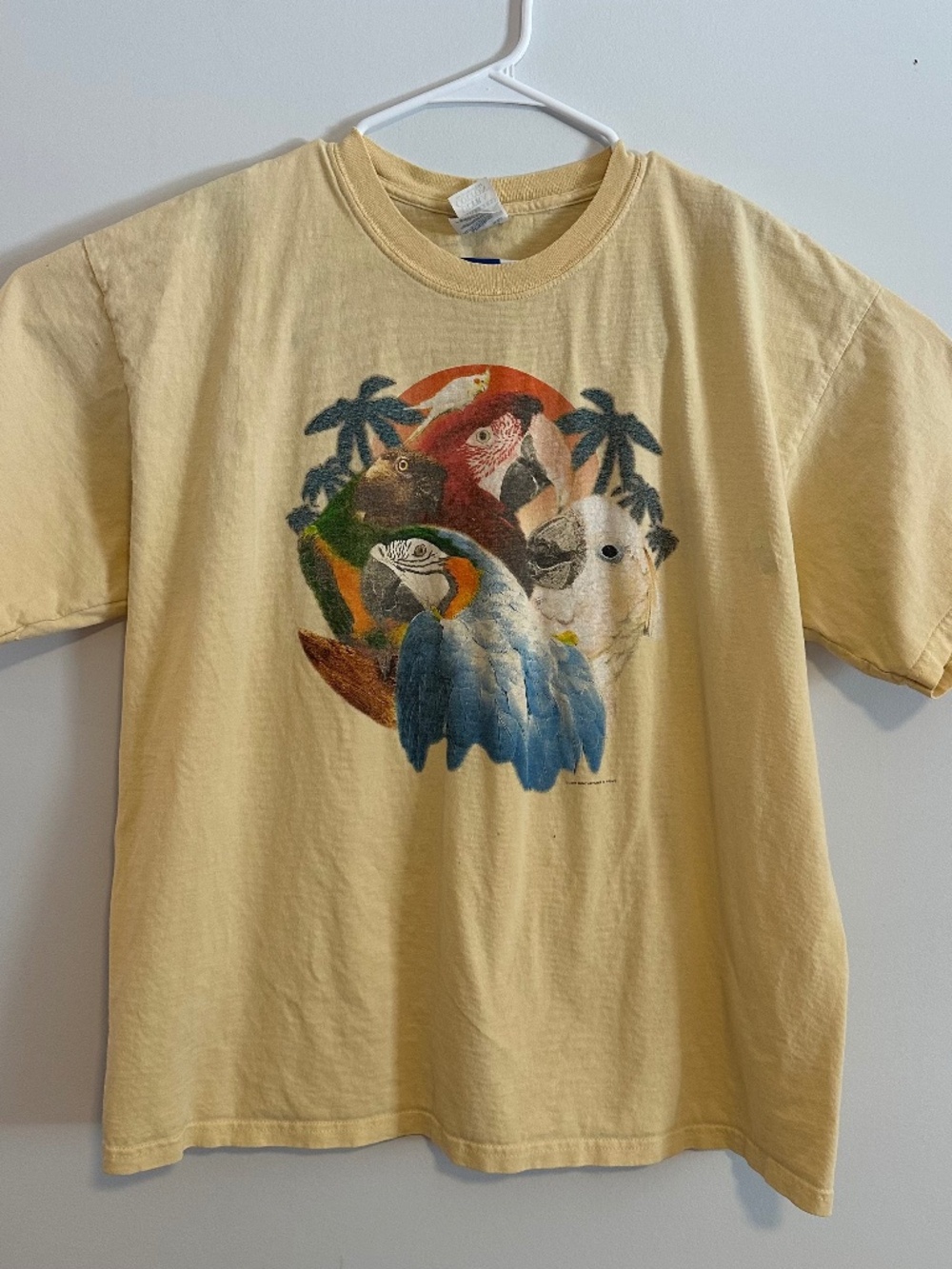 Vintage Tropical Parrots Animal Print T-Shirt XL Yellow Y2K Short Sleeve